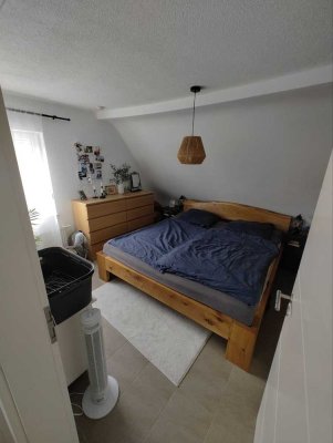 Helle 3-Zimmer Dachgeschosswohnung in Gomaringen mit Balkon