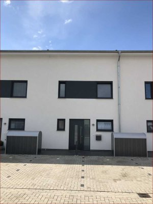 Familienfreundliches  4- Zimmer-Reihenhaus in Sülfeld
