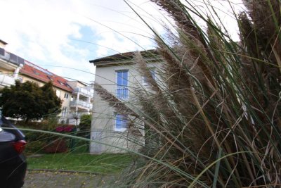 Frankfurt: Traumhaftes Reihenendhaus – bezugsfrei & bereit für Ihr neues Zuhause!