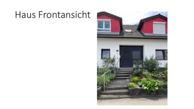 Helle 4-Zimmer Wohnung mit Terasse in Entringen