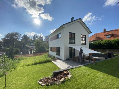 Freistehendes EFH | Doppelcarport | TOP-Lage