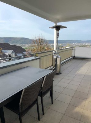 Helle 3-Zimmer Wohnung mit Balkon in Trier-Feyen