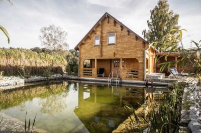 Exklusive Wellnesshaus mit Ferienhaus gute Rendite in Schwimmbach