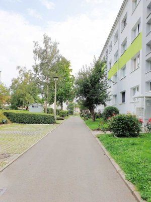 Sanierte 3-Raum-Wohnung mit Balkon in ruhiger Lage