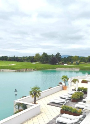 Exklusive Villa mit Lifestyle im Golfresort Fontana