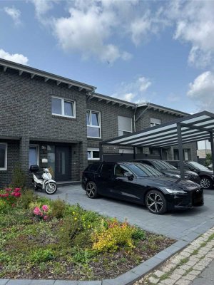 Luxuriöses und modernes Reihenhaus in Top Lage