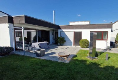 Exclusiver Bungalow mit schönem Garten