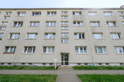 °°Ruhig gelegene Wohnung im Grünen°° Frisch renoviert mit Weitblick!