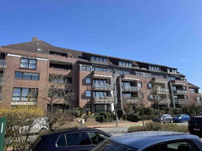 Exklusive DG-Wohnung mit EBK, Balkon & TG-Stellplatz in Langenhagen, Provisionsfrei !!