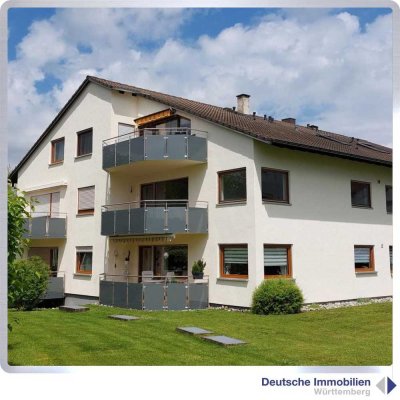 Sofort verfügbare 4-Zimmer-Wohnung mit TG-Stellplatz in Mössingen- Bästenhardt