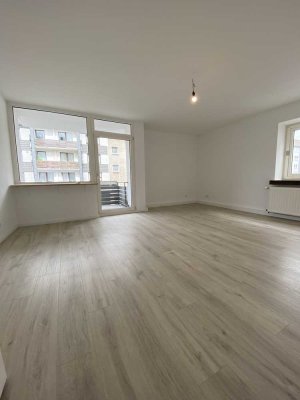 Gut geschnittene 3-Raumwohnung mit Balkon in Wuppertal-Heckinghausen