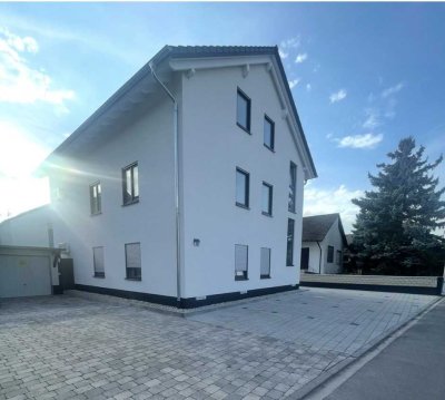 Sehr schöne 3-Zimmer- Wohnung in Toplage von Rülzheim