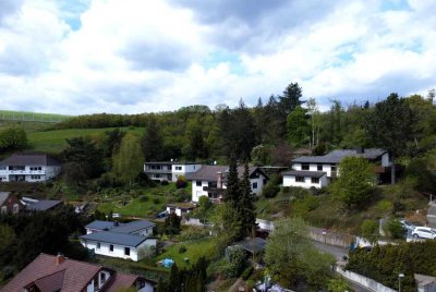 Terrassenwohnung mit Aussicht, sonnige Randlage Dillenburgs