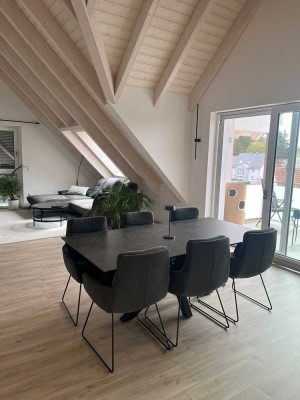 Neu renovierte Dachgeschosswohnung mit Balkon in Heretsried-Lauterbrunn ab 01.02.2026  zu vermieten