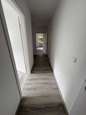Große 5-Zimmer-Wohnung in Leer Leerort