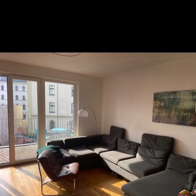 Elegante 4-Zimmer Wohnung im 1. OG mit Balkon in Leipzig Zentrum-Ost