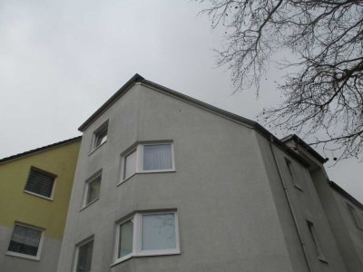 Schöne Wohnung mit WBS ab sofort zu vermieten !!!