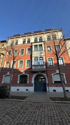 Erstbezug nach Renovierung einer schönen Einraumwohnung