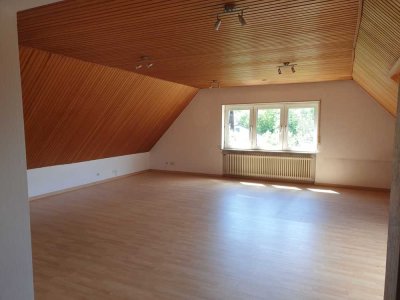 Attraktive 3-Zimmer-Dachgeschosswohnung in Kaiserslautern-Siegelbach