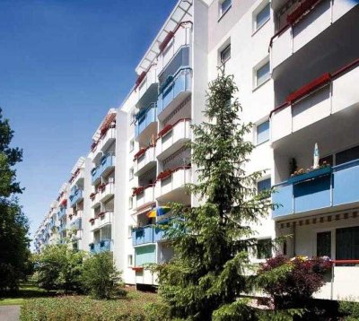 Gemütliche 2 Zimmer mit großem Balkon!