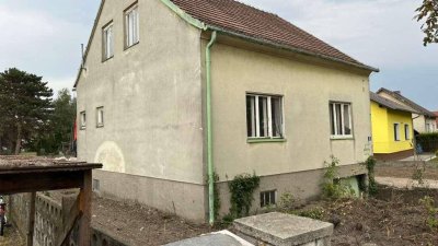 Renovierungsbedürftiges Haus In Unterwaltersdorf