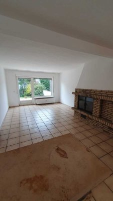 Gemütliche 2-Zimmer-Wohnung mit Terrasse & Gartennutzung in Solingen, EG
