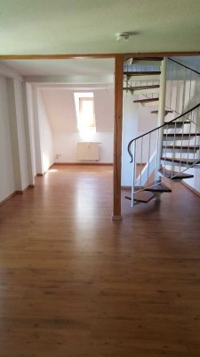 *1 Monat Kaltmietfrei* 3-Raum-Maisonettewohnung im denkmalgeschützten Ambiente