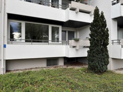 Frisch renovierte Wohnung mit drei Zimmern in Augsburg