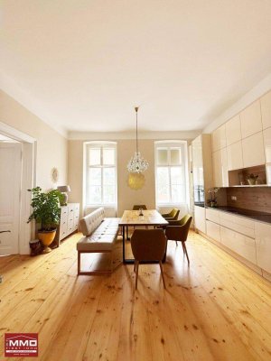 RENOVIERTER STILALTBAU MIT 140m2 EIGENGARTEN NÄHE KLOSTER UND