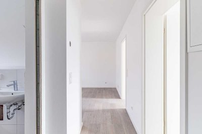 *Paul & Partner* PERFEKTE ANLAGE ODER EIGENNUTZ IN FRANKFURT-ZEILSHEIM ! FRISCH SANIERT!