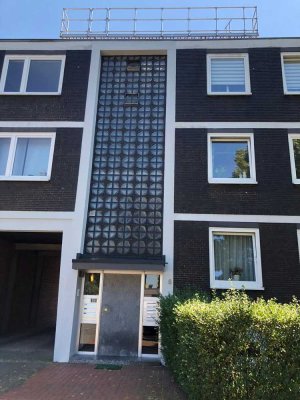 Das Objekt ist ein klassisches Mehrfamilienhaus in ruhiger Lage von Bottrop.