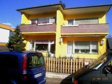 Dreifamilienhaus in ruhiger Waldrandlage