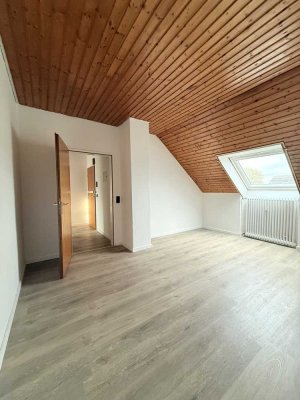 Lichtdurchflutete DG-Wohnung mit Balkon – 83 m² in Lünen
