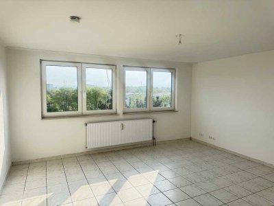 Helle 3-Zimmer-Dachgeschosswohnung  in Köln-Ostheim – ab sofort bezugsfrei