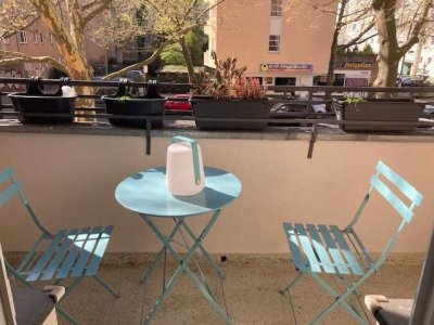Nachmieter gesucht fur 4-Zimmer-Wohnung mit EBK, Balcon, Loggia