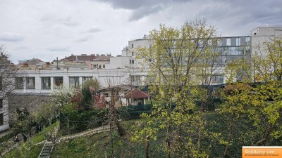 TOPSANIERTE UNBEFRISTETE ALTBAUWOHNUNG IN DER BALDERICHGASSE