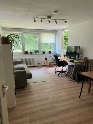Gepflegte 2-Zimmer Wohnung mit Balkon in Tübingen