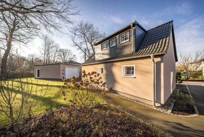 Möbliertes kleines Einfamilienhaus auf ruhigem Grundstück!