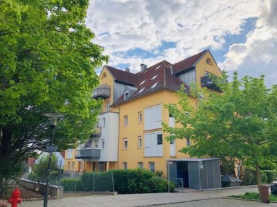 Achtung Pendler und Studenten! Gepflegtes Apartment mit Balkon