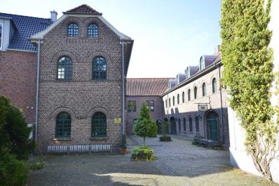 Historischer Charme trifft modernen Komfort: Exklusives Portfolio im Herzen von Tönisvorst!