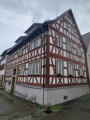 Schönstes Fachwerkhaus der Stadt Murrhardt - 1987 kernsaniert - 1.550€ mon. Kaltmiete