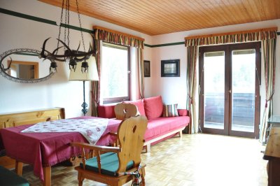 2 Zi. - FERIEN-MIET-WOHNUNG mit großartiger Aussicht auf das Gasteinertal, inkl. großem Balkon und privater GARAGE direkt beim Haus