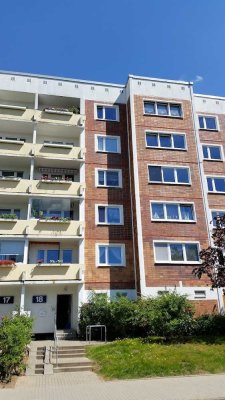 Schöne 1-Raum-Wohnung in Rostock - Schmarl
