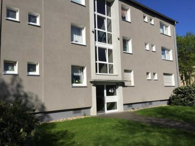 Attraktive 4-Zimmer-Etagenwohnung in Mönchengladbach – 88 m², 1. Etage links