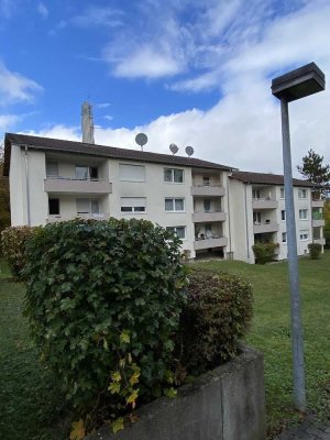 Schöne, helle 3,5 Zim.-Whg. nur mit Wohnberechtigungsschein für 3 Personen, Südbalkon und Garage