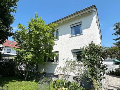 "Kaufen und Einziehen" Gepflegtes 2-FH mit Garten direkt in Herrenberg