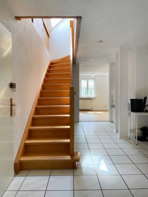 164 m² Maisonette in Top-Citylage – ideal für alle, die Nähe statt Stellplatzromantik bevorzugen