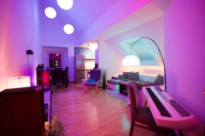 4 Zimmer Whg., 94qm, zentrale Lage Südstadt, Moderne Architektur, Parkett, Balkon, EBK