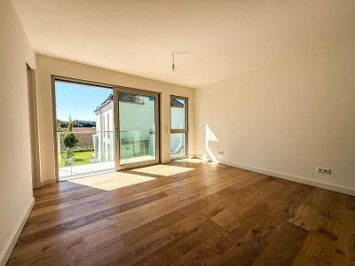 Sonnige 2-Zimmer-Wohnung mit Feldblick & Südbalkon – Erstbezug in Planegg