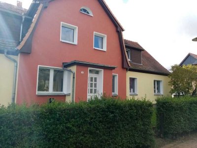 Sehr schöne und gemütliche 3 Raum Wohnung! Pritzwalk Stadtzentrum!